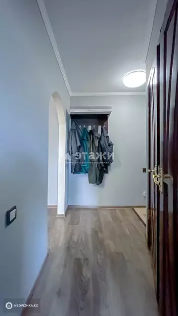 2-комнатная квартира, этаж 3 из 5, 45 м²