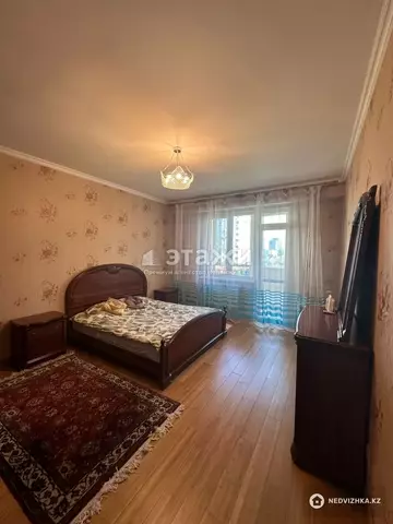 2-комнатная квартира, этаж 2 из 14, 76 м²