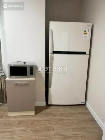 2-комнатная квартира, этаж 7 из 20, 103 м²