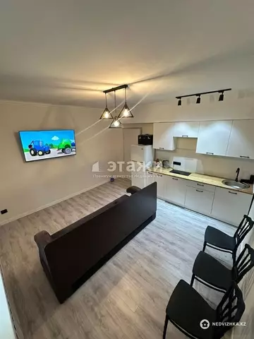 2-комнатная квартира, этаж 1 из 12, 36 м²