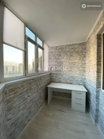 2-комнатная квартира, этаж 8 из 13, 68 м²