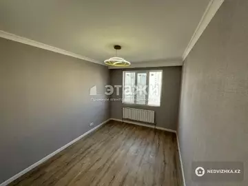 2-комнатная квартира, этаж 10 из 12, 60 м²