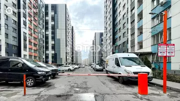 3-комнатная квартира, этаж 1 из 12, 71 м²