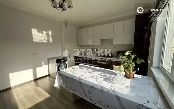 53 м², 1-комнатная квартира, этаж 8 из 10, 53 м², изображение - 1