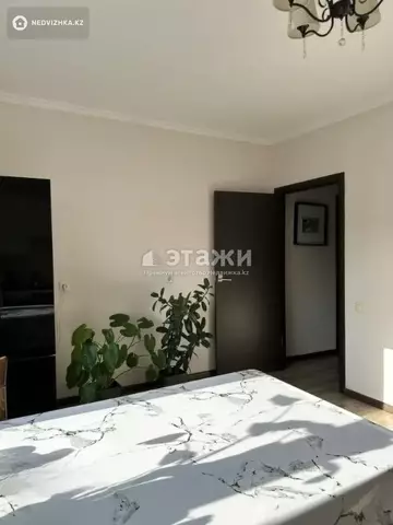 1-комнатная квартира, этаж 8 из 10, 53 м²