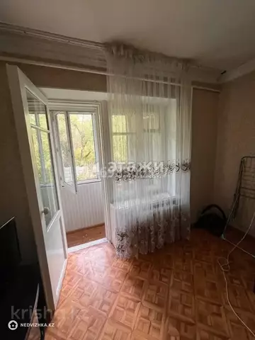 2-комнатная квартира, этаж 4 из 4, 48 м²