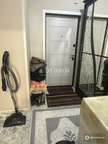 2-комнатная квартира, этаж 1 из 12, 55 м²