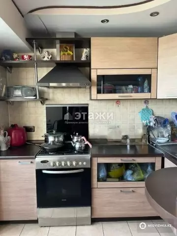 3-комнатная квартира, этаж 8 из 9, 75 м²