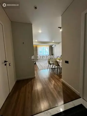 2-комнатная квартира, этаж 2 из 5, 53 м²