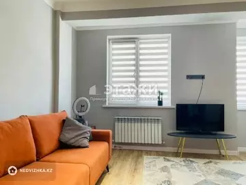 40.3 м², 1-комнатная квартира, этаж 10 из 10, 40 м², изображение - 2