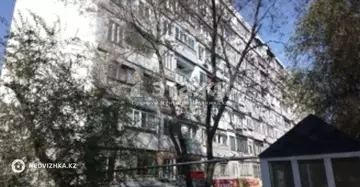 3-комнатная квартира, этаж 3 из 9, 60 м²