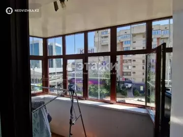 3-комнатная квартира, этаж 5 из 9, 80 м²