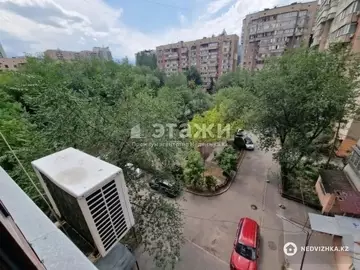 3-комнатная квартира, этаж 5 из 9, 80 м²