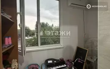 2-комнатная квартира, этаж 3 из 5, 48 м²