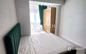1-комнатная квартира, этаж 4 из 10, 34 м²