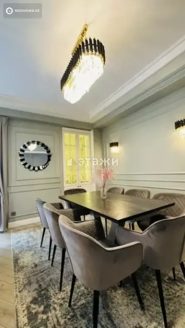 3-комнатная квартира, этаж 3 из 3, 90 м²