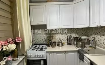 60 м², 3-комнатная квартира, этаж 2 из 4, 60 м², изображение - 3