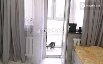 3-комнатная квартира, этаж 2 из 4, 60 м²