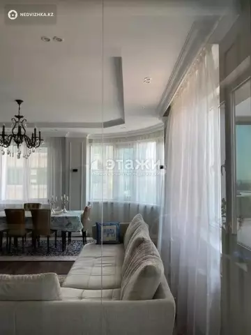 3-комнатная квартира, этаж 10 из 18, 110 м²