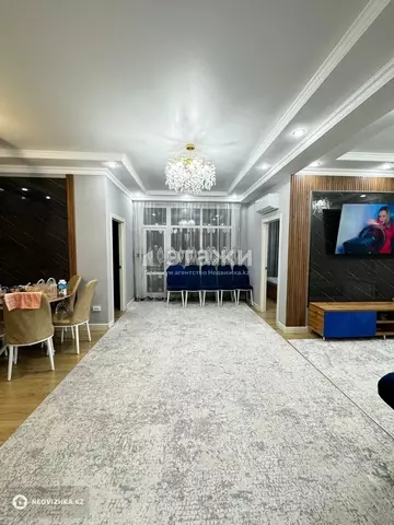 4-комнатная квартира, этаж 4 из 20, 103 м²