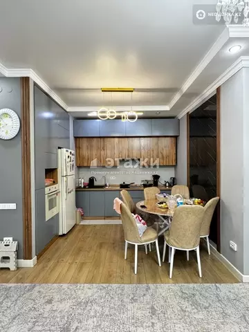 4-комнатная квартира, этаж 4 из 20, 103 м²