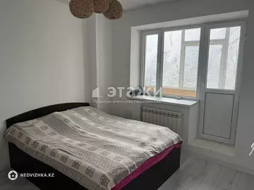 2-комнатная квартира, этаж 3 из 5, 52 м²