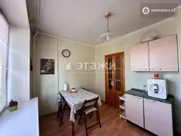 3-комнатная квартира, этаж 2 из 5, 81 м²