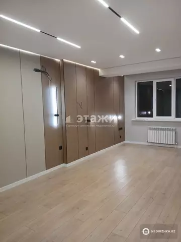 1-комнатная квартира, этаж 5 из 13, 37 м²