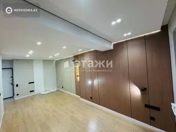 1-комнатная квартира, этаж 5 из 13, 37 м²
