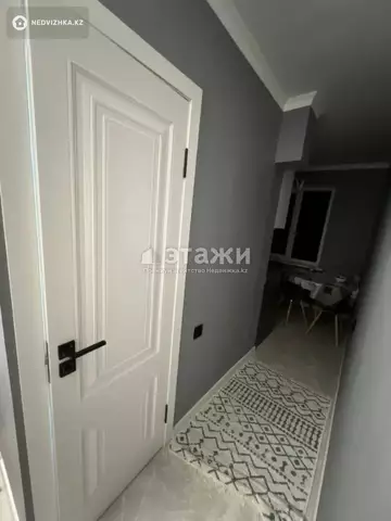 1-комнатная квартира, этаж 4 из 4, 33 м²