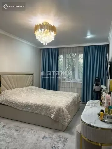 2-комнатная квартира, этаж 2 из 5, 62 м²