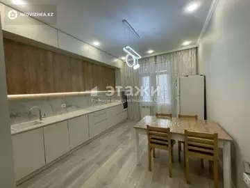3-комнатная квартира, этаж 12 из 20, 118 м²