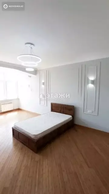 3-комнатная квартира, этаж 11 из 16, 150 м²