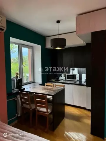 1-комнатная квартира, этаж 4 из 5, 40 м²