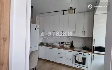 2-комнатная квартира, этаж 3 из 6, 50 м²