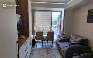 2-комнатная квартира, этаж 3 из 6, 50 м²