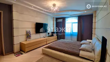 5-комнатная квартира, этаж 19 из 20, 193 м², на длительный срок