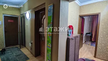 2-комнатная квартира, этаж 3 из 5, 50 м², на длительный срок