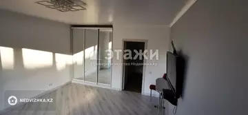 1-комнатная квартира, этаж 1 из 17, 52 м², на длительный срок