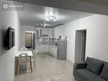 20-комнатная квартира, этаж 2 из 12, 54 м², на длительный срок