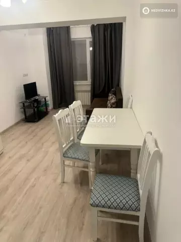1-комнатная квартира, этаж 9 из 10, 52 м², на длительный срок