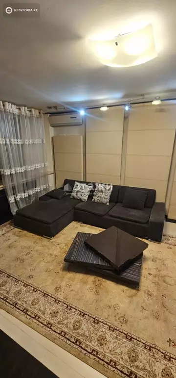 2-комнатная квартира, этаж 2 из 9, 65 м², на длительный срок