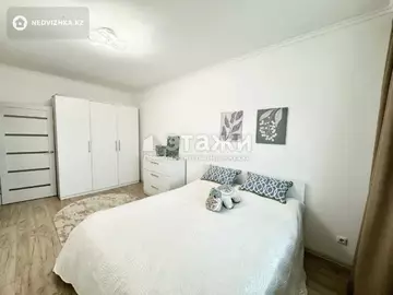 2-комнатная квартира, этаж 13 из 13, 50 м², на длительный срок
