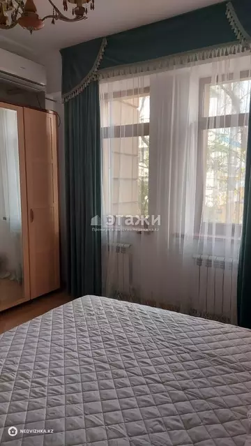 2-комнатная квартира, этаж 3 из 7, 74 м², на длительный срок