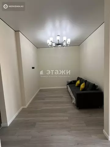 2-комнатная квартира, этаж 2 из 6, 50 м², на длительный срок