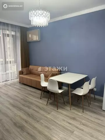 3-комнатная квартира, этаж 9 из 16, 80 м², на длительный срок