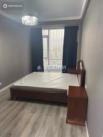 3-комнатная квартира, этаж 9 из 16, 80 м², на длительный срок