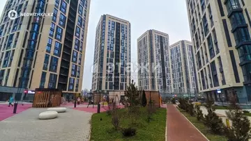 2-комнатная квартира, этаж 6 из 20, 45 м², на длительный срок