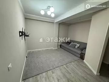 2-комнатная квартира, этаж 10 из 10, 58 м², на длительный срок
