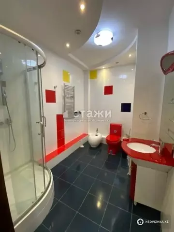 420 м², 8-комнатная квартира, этаж 3 из 4, 420 м², на длительный срок, изображение - 23